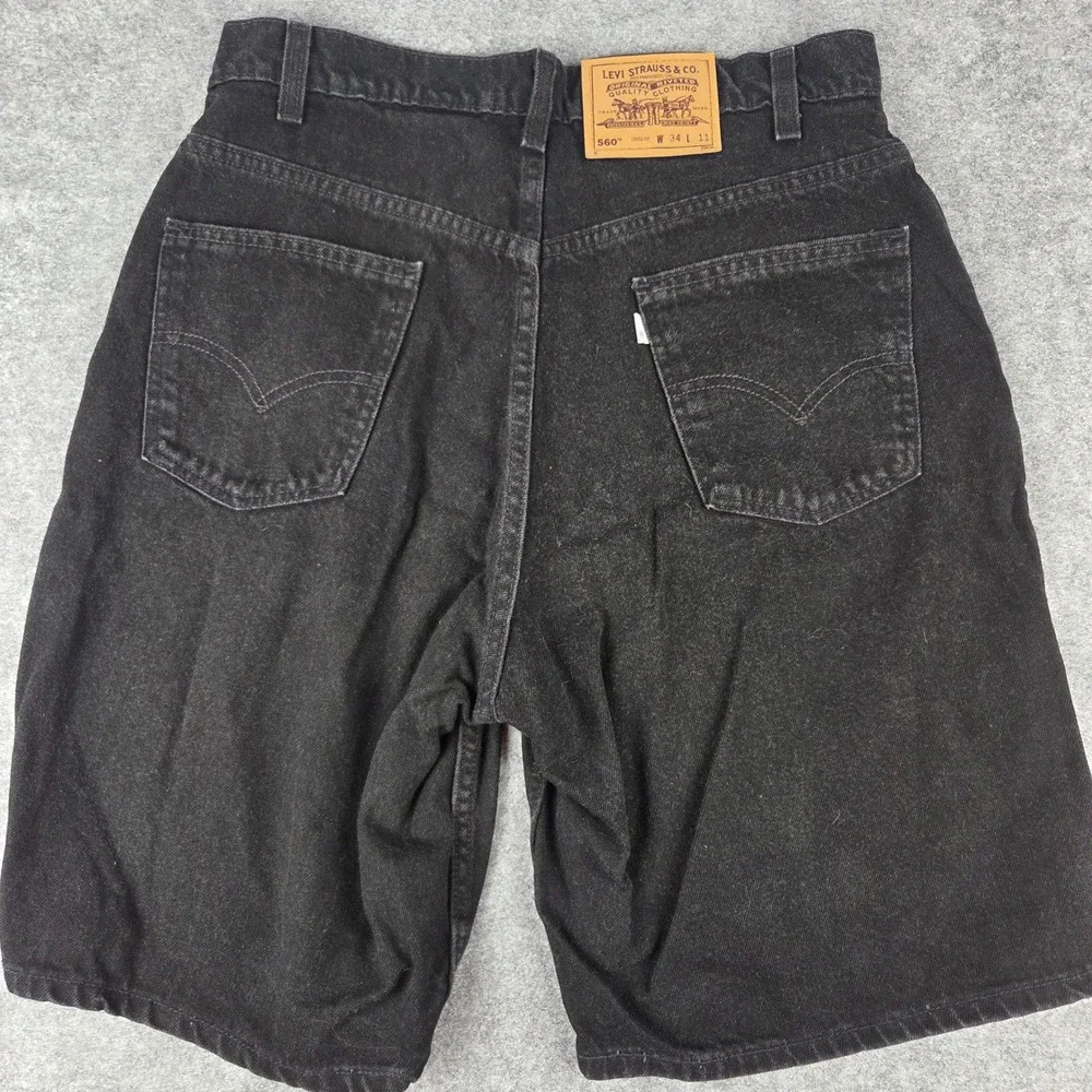Levis excellent like